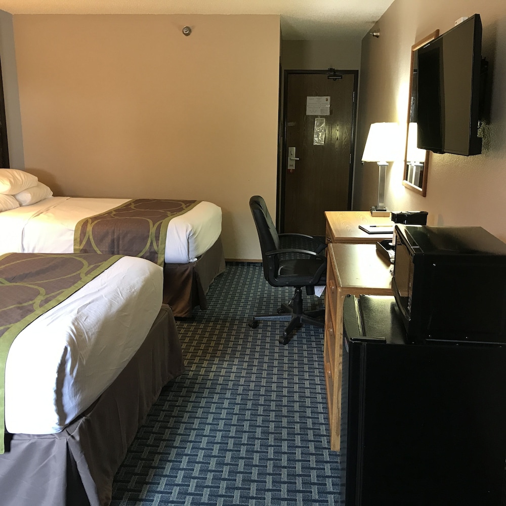 Days Inn by Wyndham Omaha/West Dodge 11/24