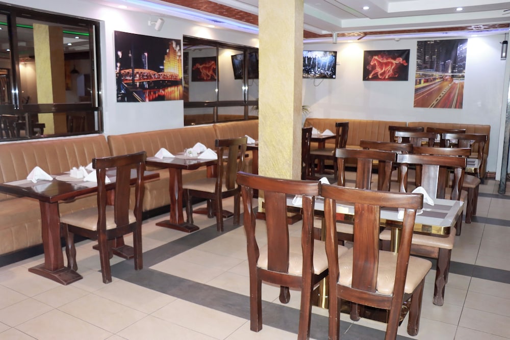 Melili Hotel 40/50