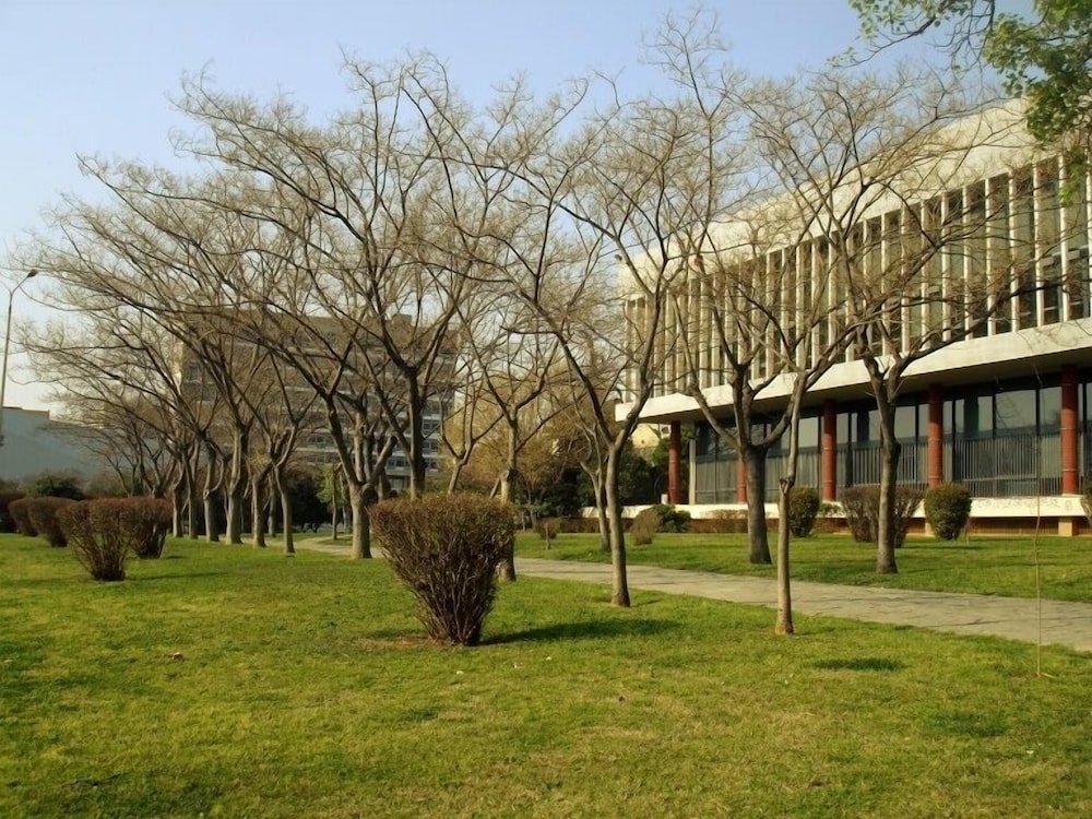 AEGEON HOTEL 44/50