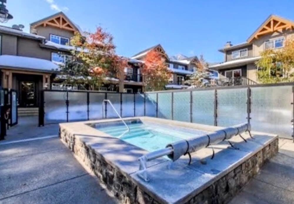 Copperstone Resort 24/50