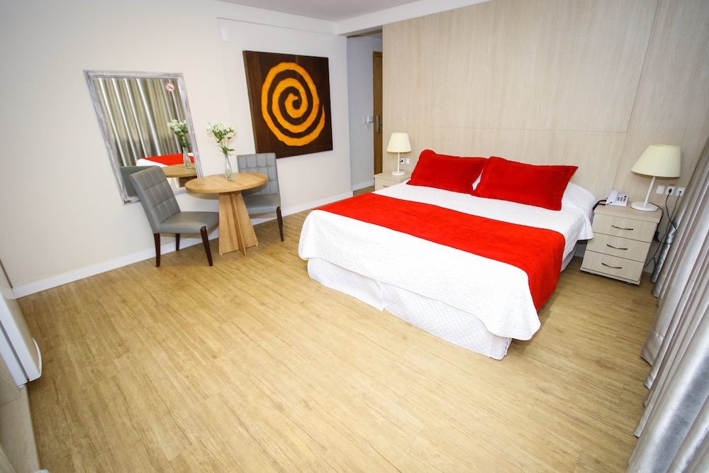 جناح فاخر بسرير مزدوج، Hotel Geranium 1/7