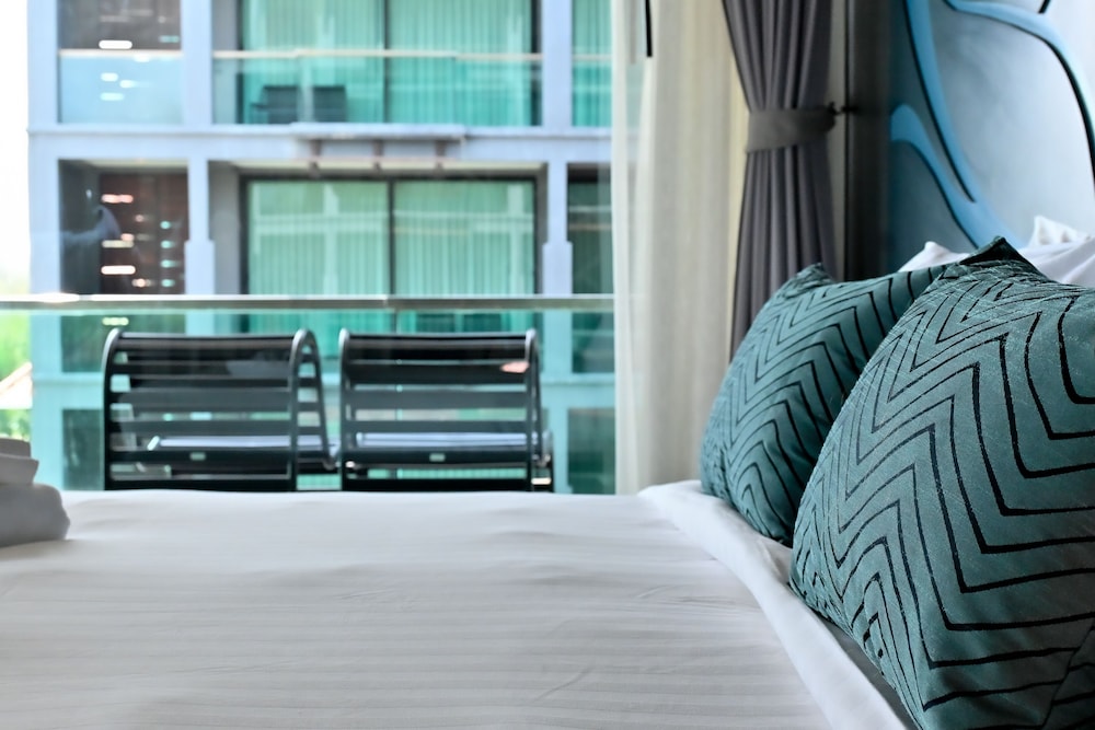 Att Boutique Hotel 50/66