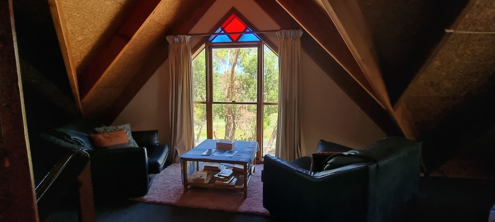 EASTERN REEF COTTAGES 41/56
