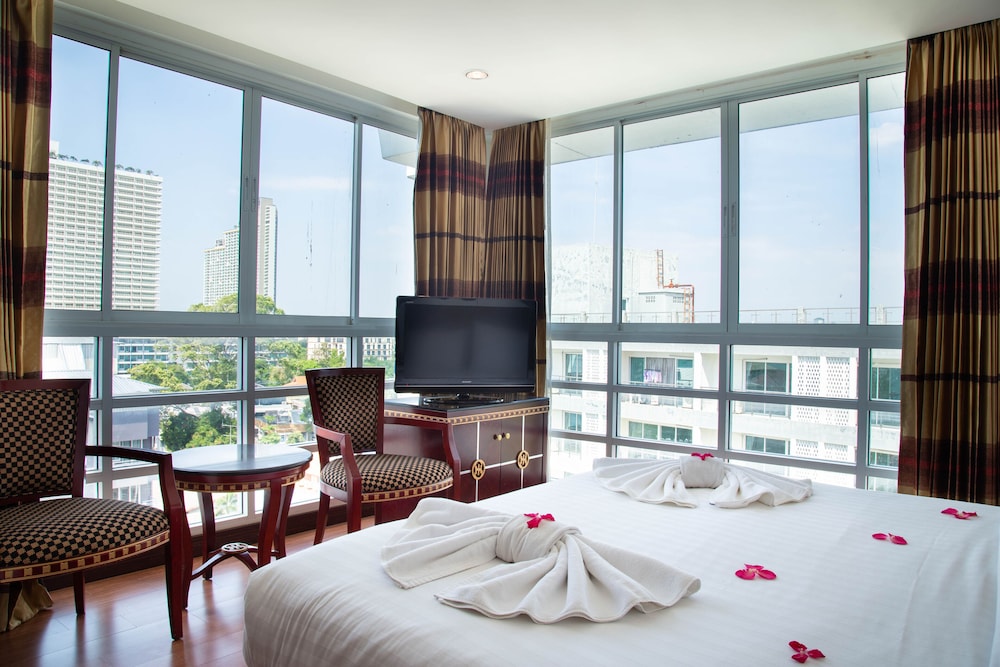 Jomtien Hisotel 38/62