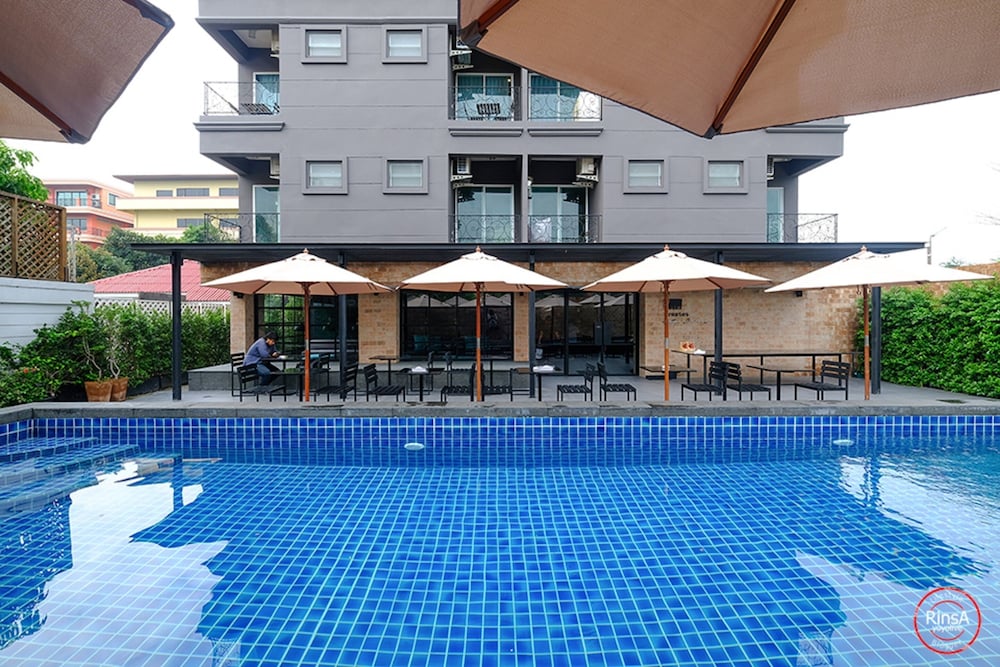 Theorie Hotel Sukhumvit 107 by Tolani in SAMUT PRAKAN