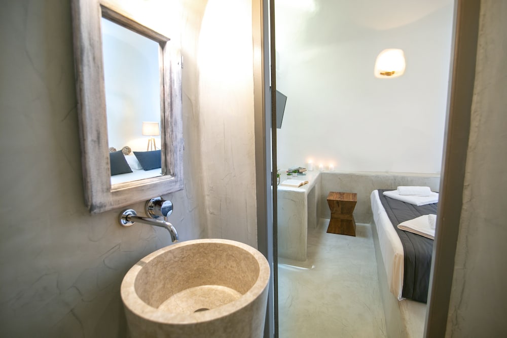 Santorini Villas 43/45