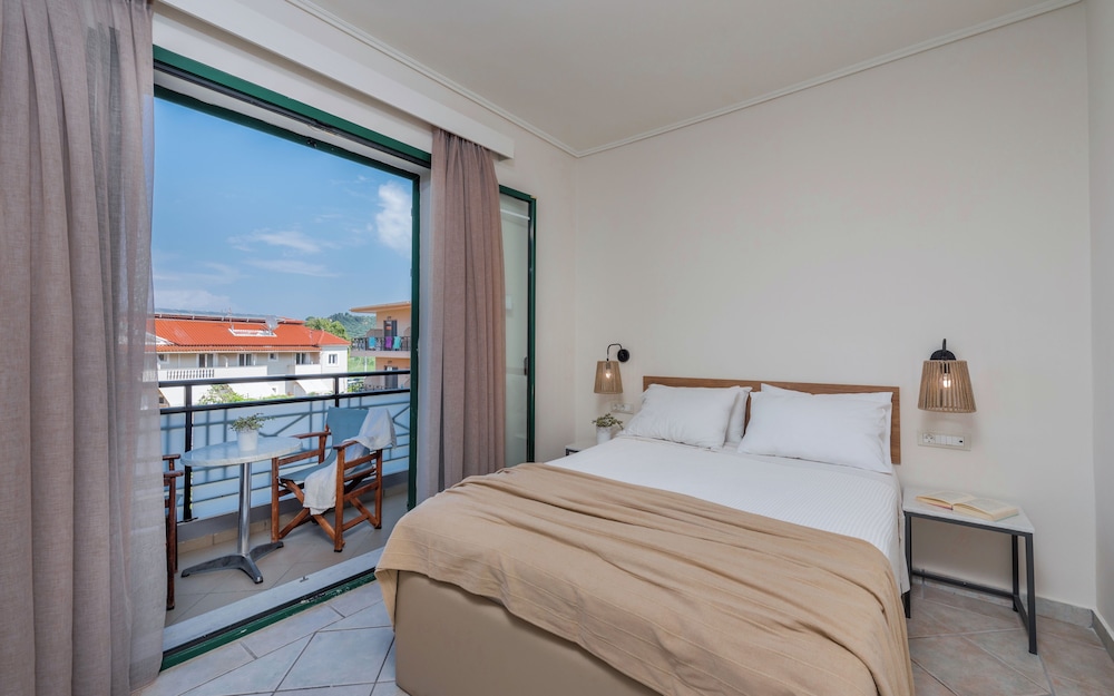 Comfort, King Bed