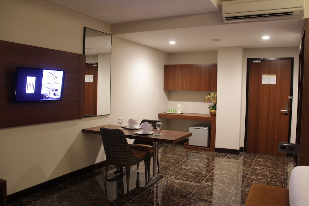 Atrium Premiere Hotel Cilacap 36/51