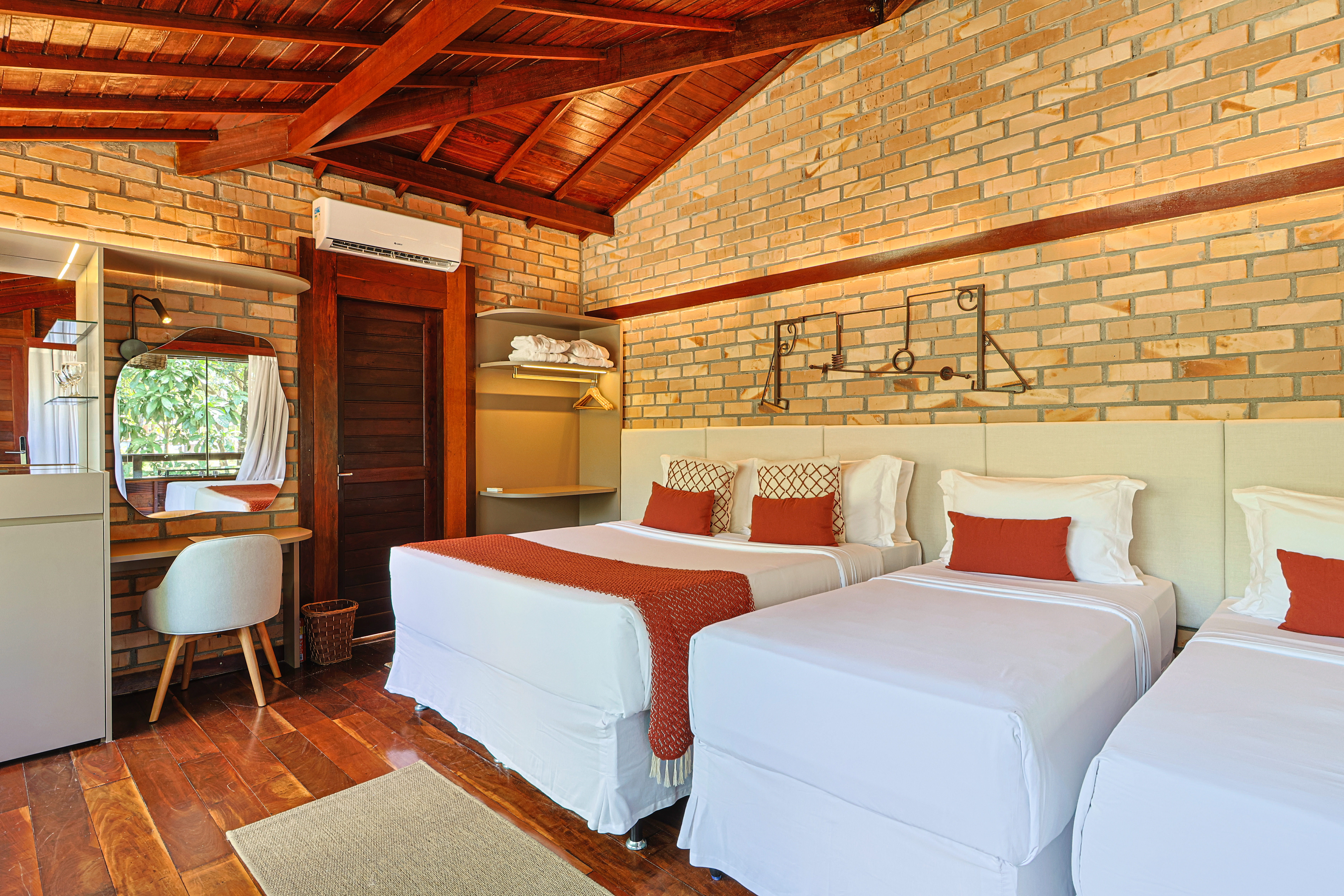 Eco Luar Boutique Hotel 36/67