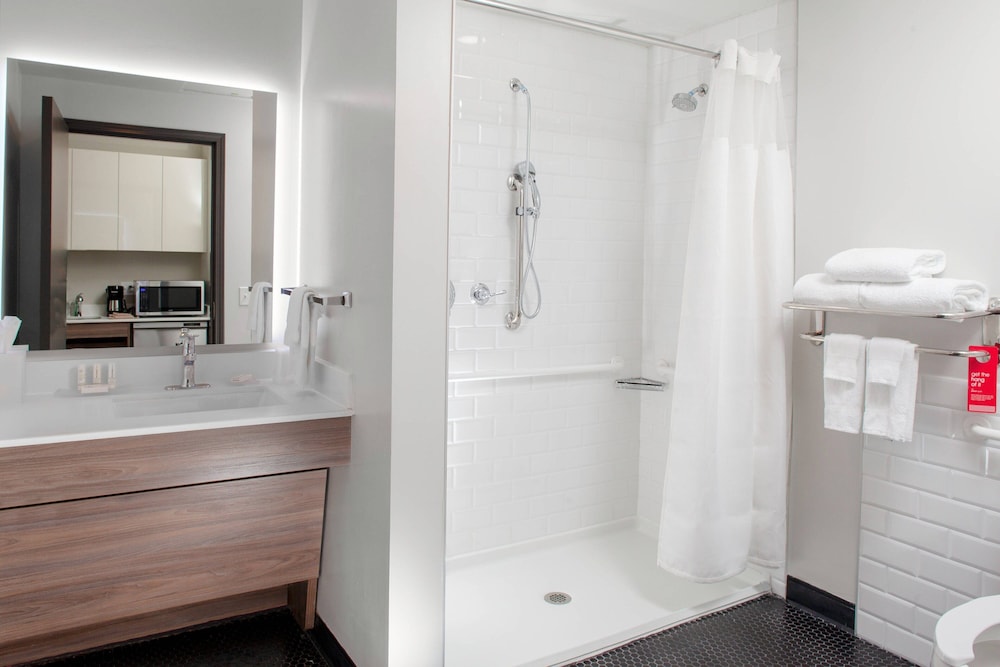 استوديو بسريرين كوين مع أريكة لذوي الإعاقة، Towneplace Suites By Marriott Dallas Downtown 2/2