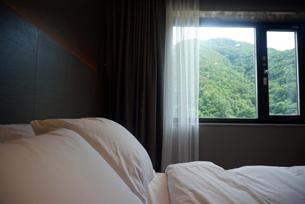 Mudeung Park Resort & Hotel 16/43