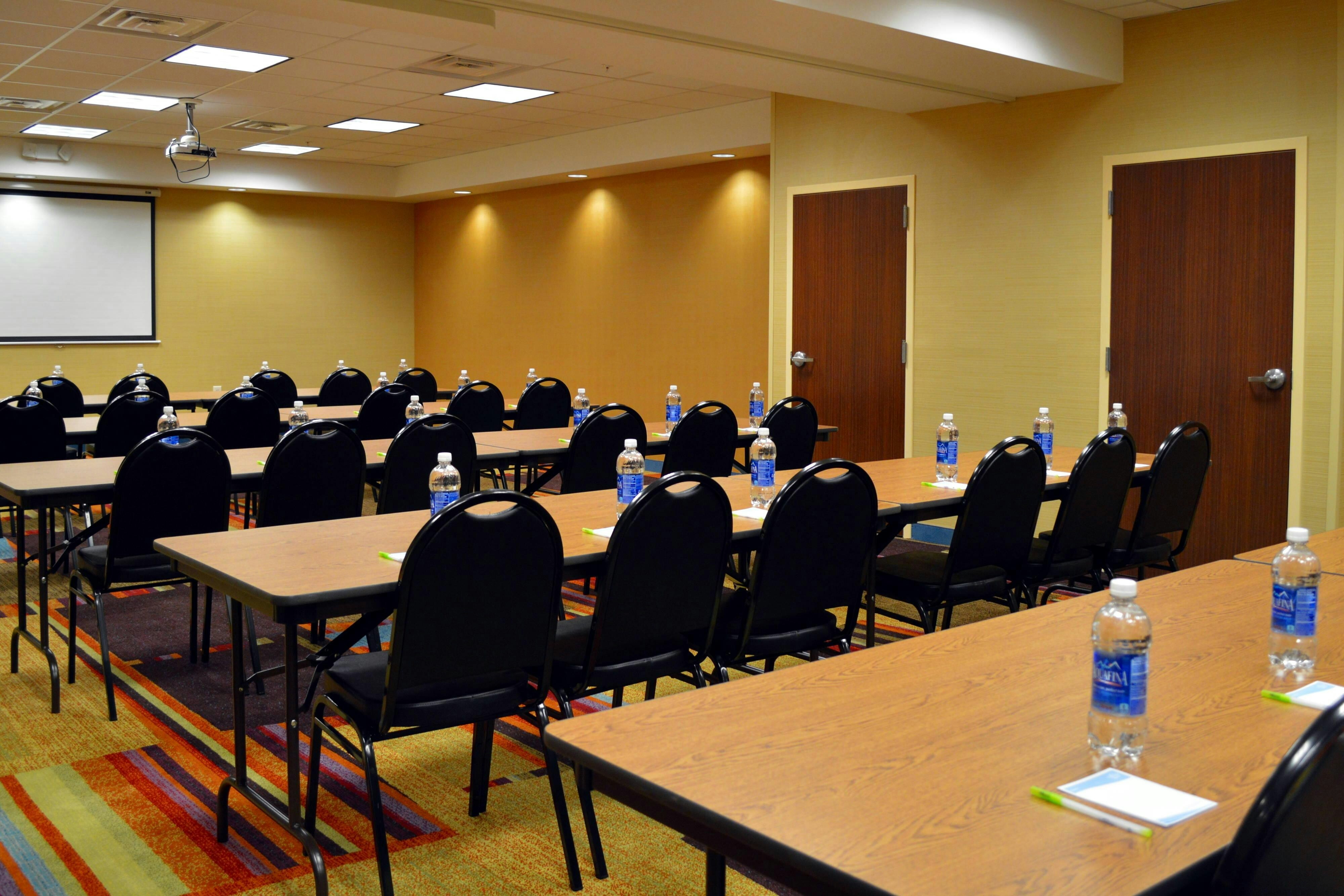 Fairfield Inn And Suites Stafford Quantico 24/29