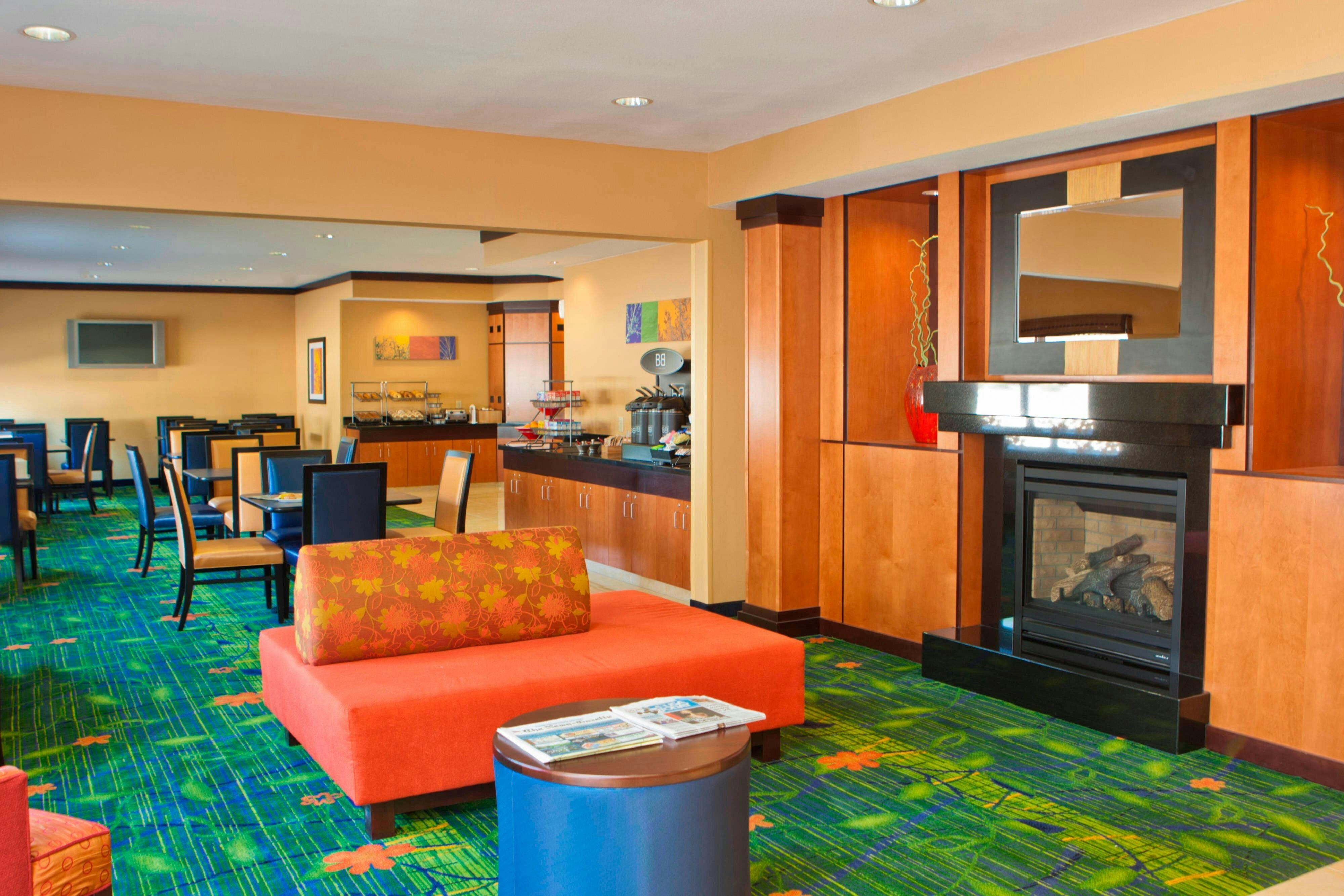 Fairfield Inn Suites Memphis East 12/21