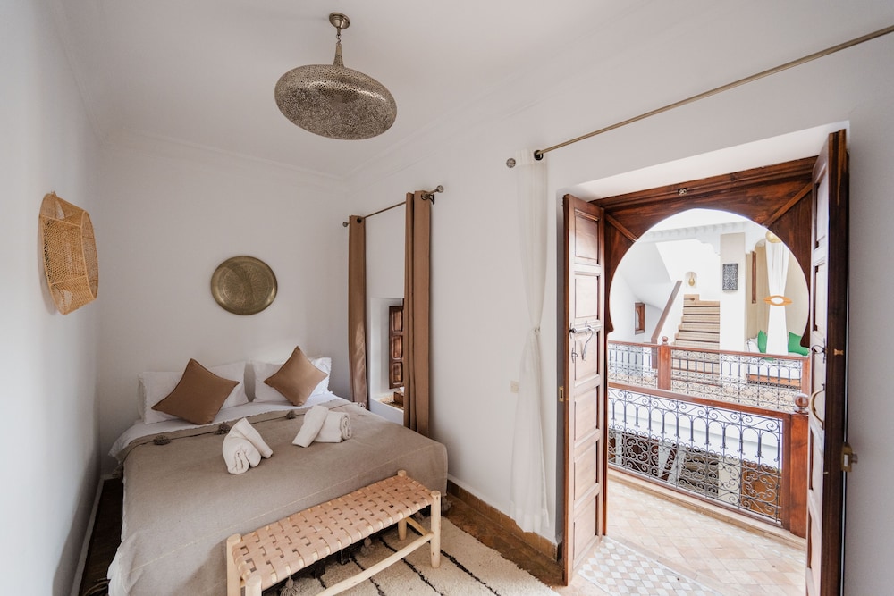 Riad 107 23/50