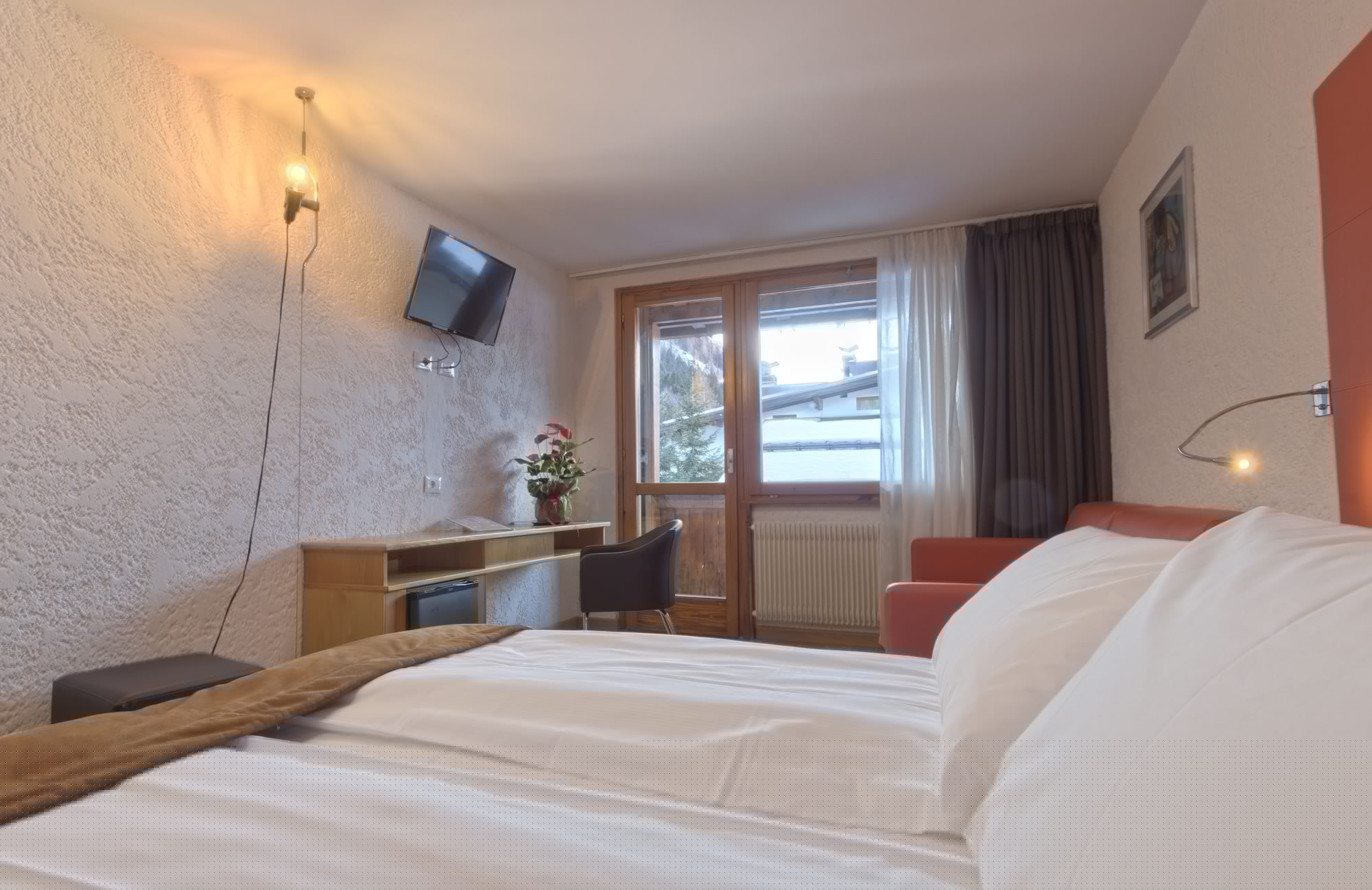ROOM, QUADRUPLE