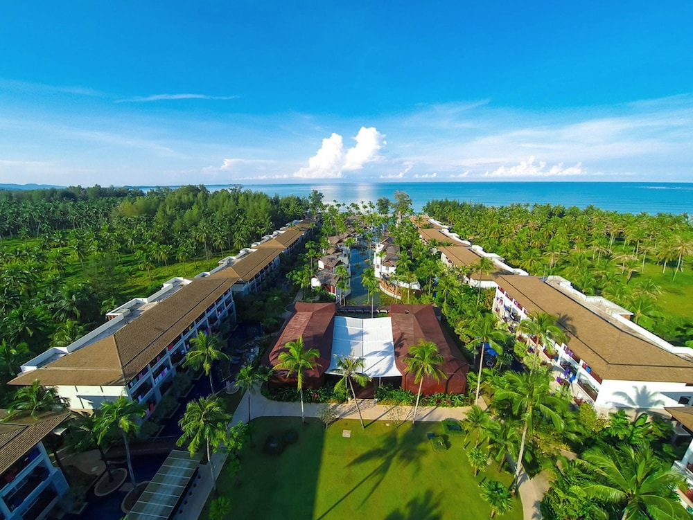 Graceland Khaolak Beach Resort 42/50