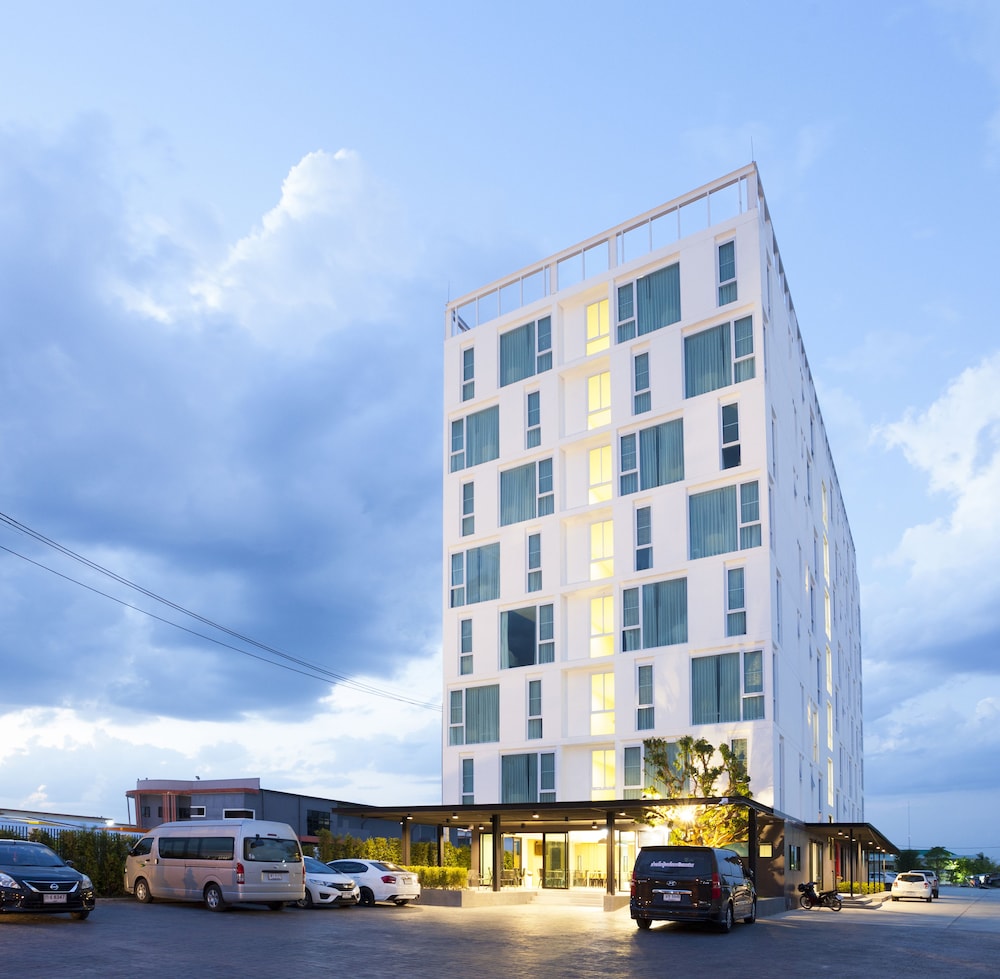 Easy Hotel 2 4/49