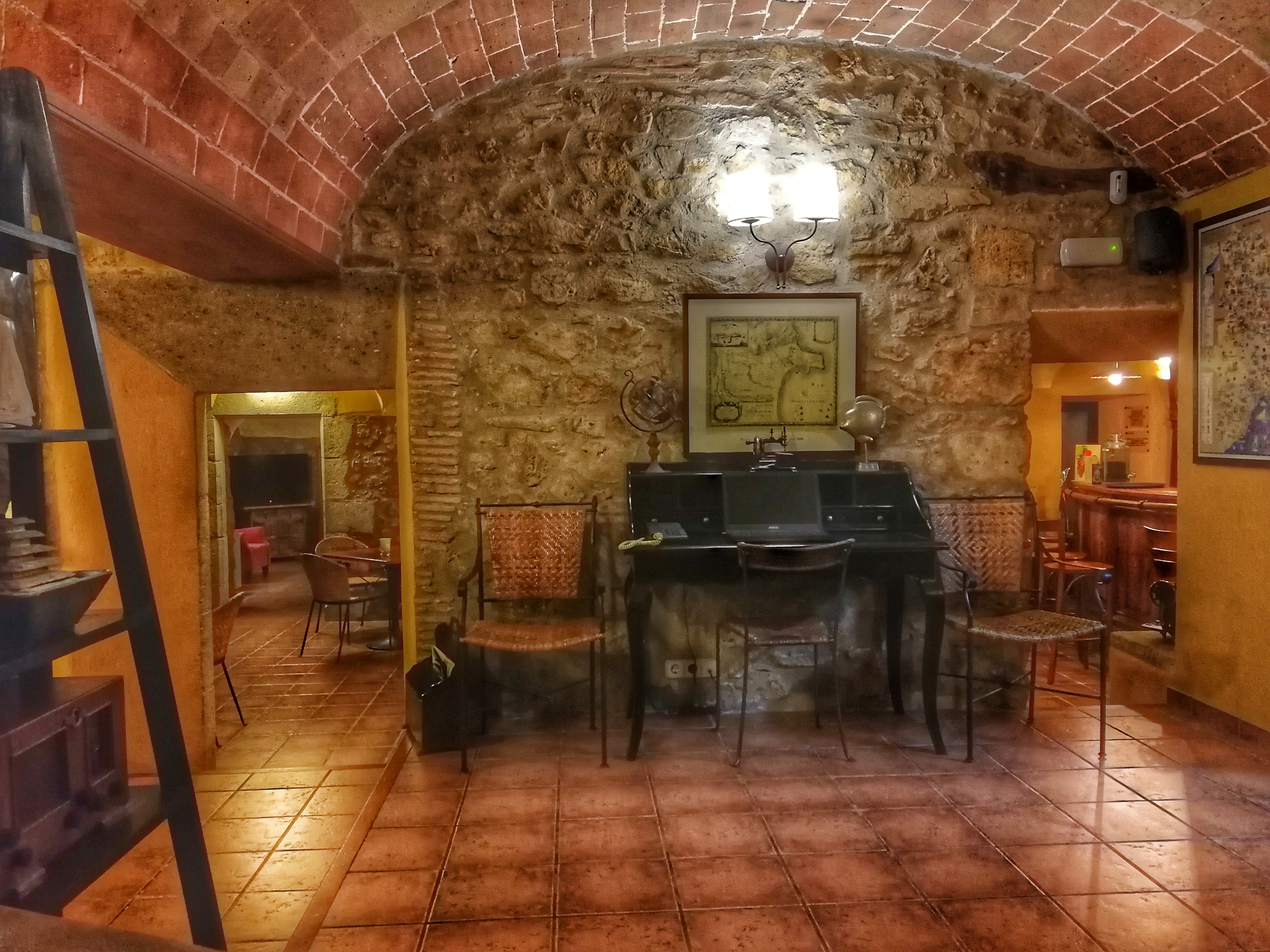 Hotel Sant Joan 10/24