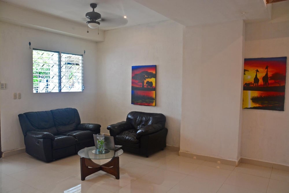 Hostal Santa Martha 21/35