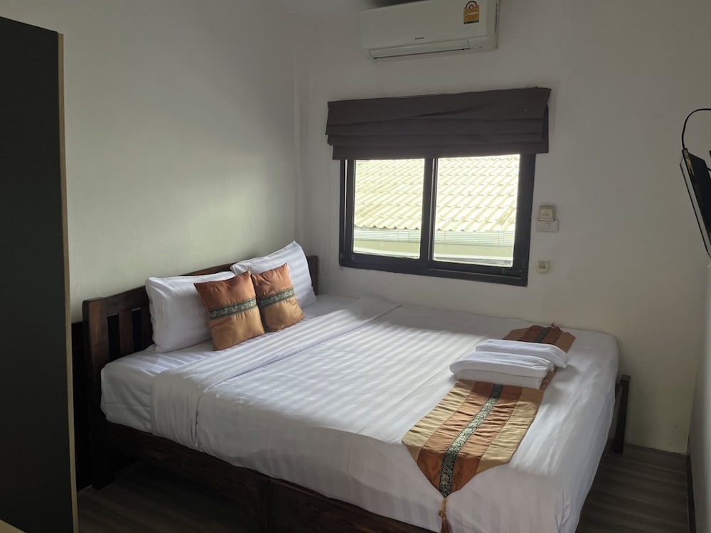 Pai Residence Chiangmai Gate 30/50