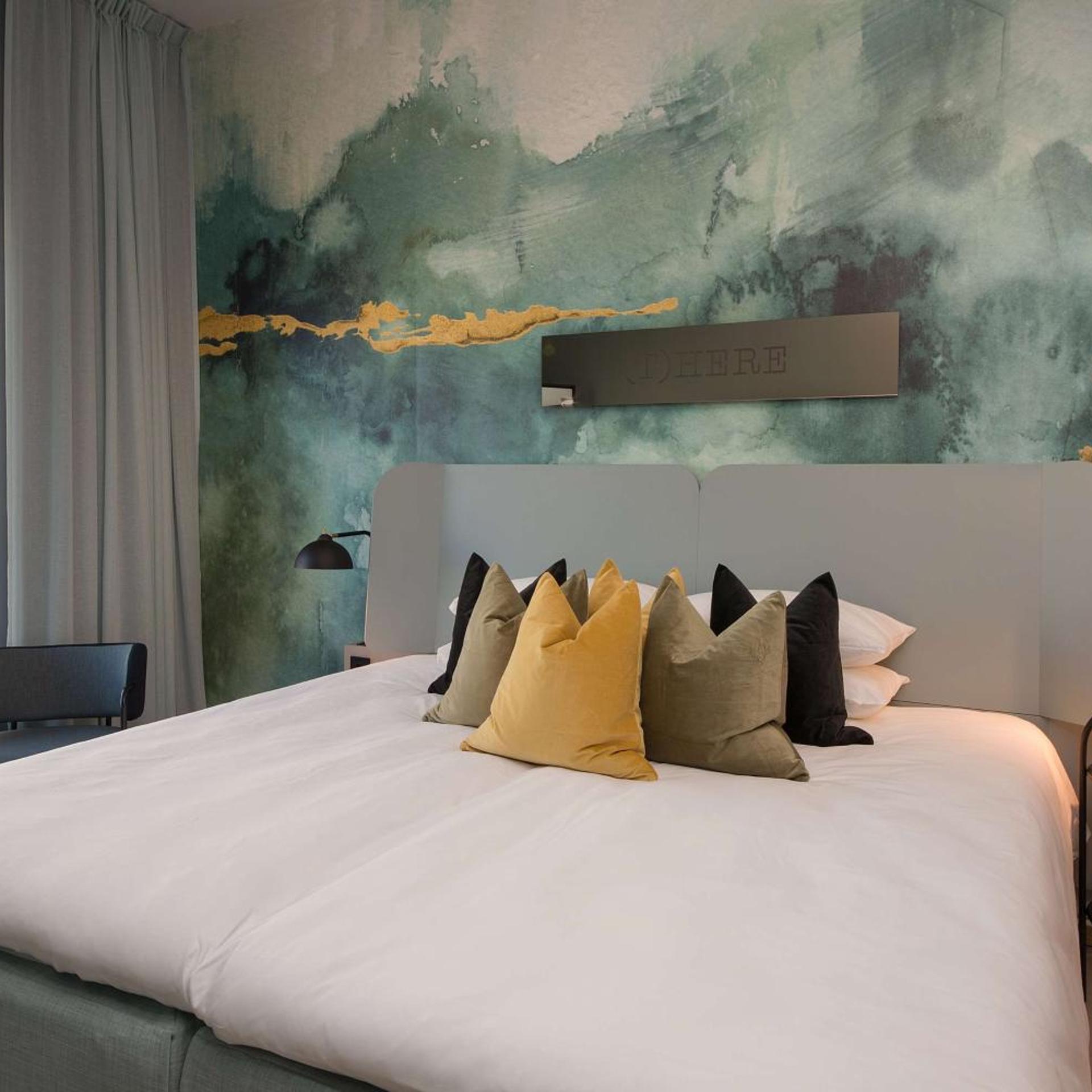 Master, Suite, King Bed, Terrace