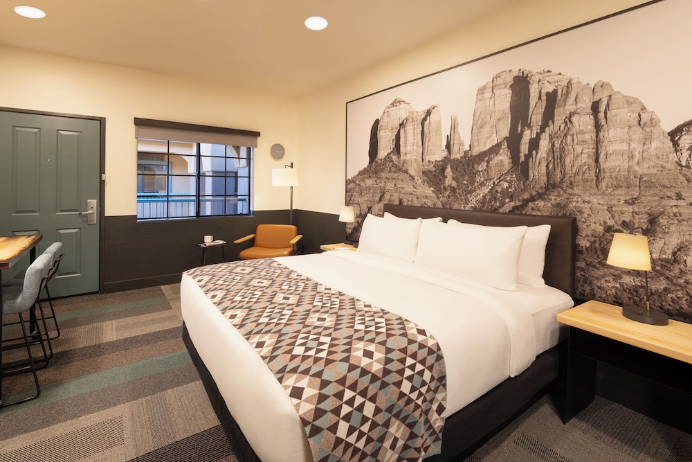 Sedona Real Inn And Suites 10/65