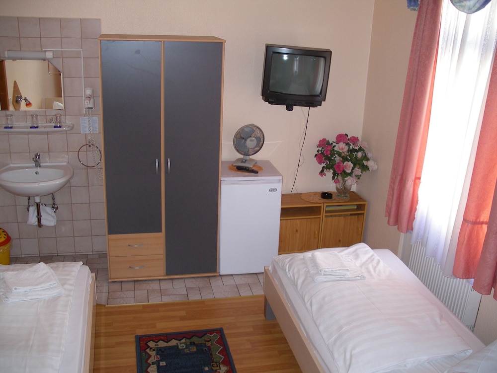 Garni Djaran Hotel 8/26