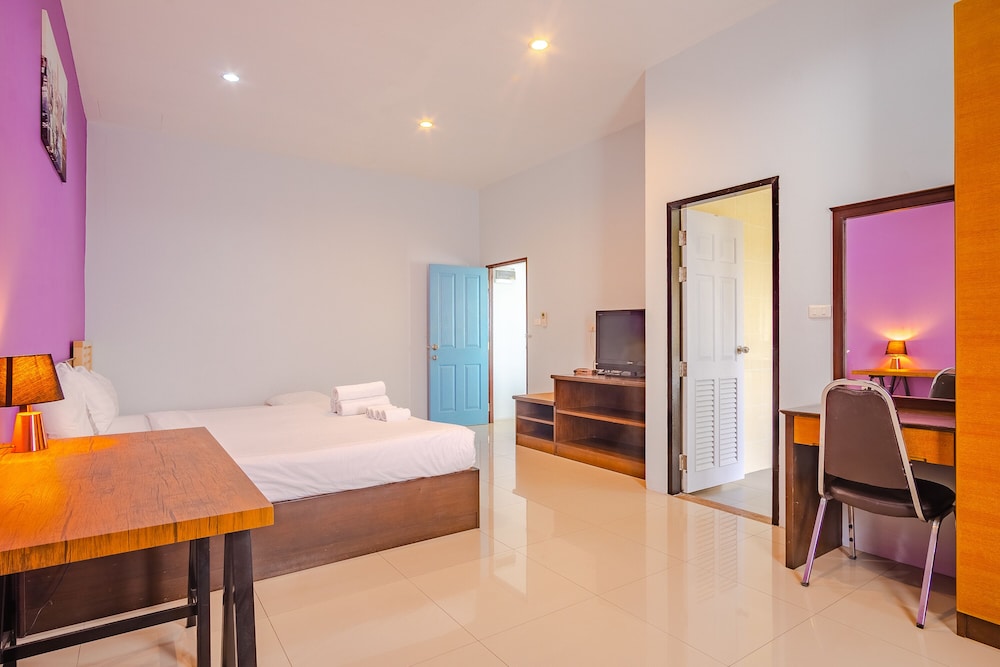 Aj Residence 38/66