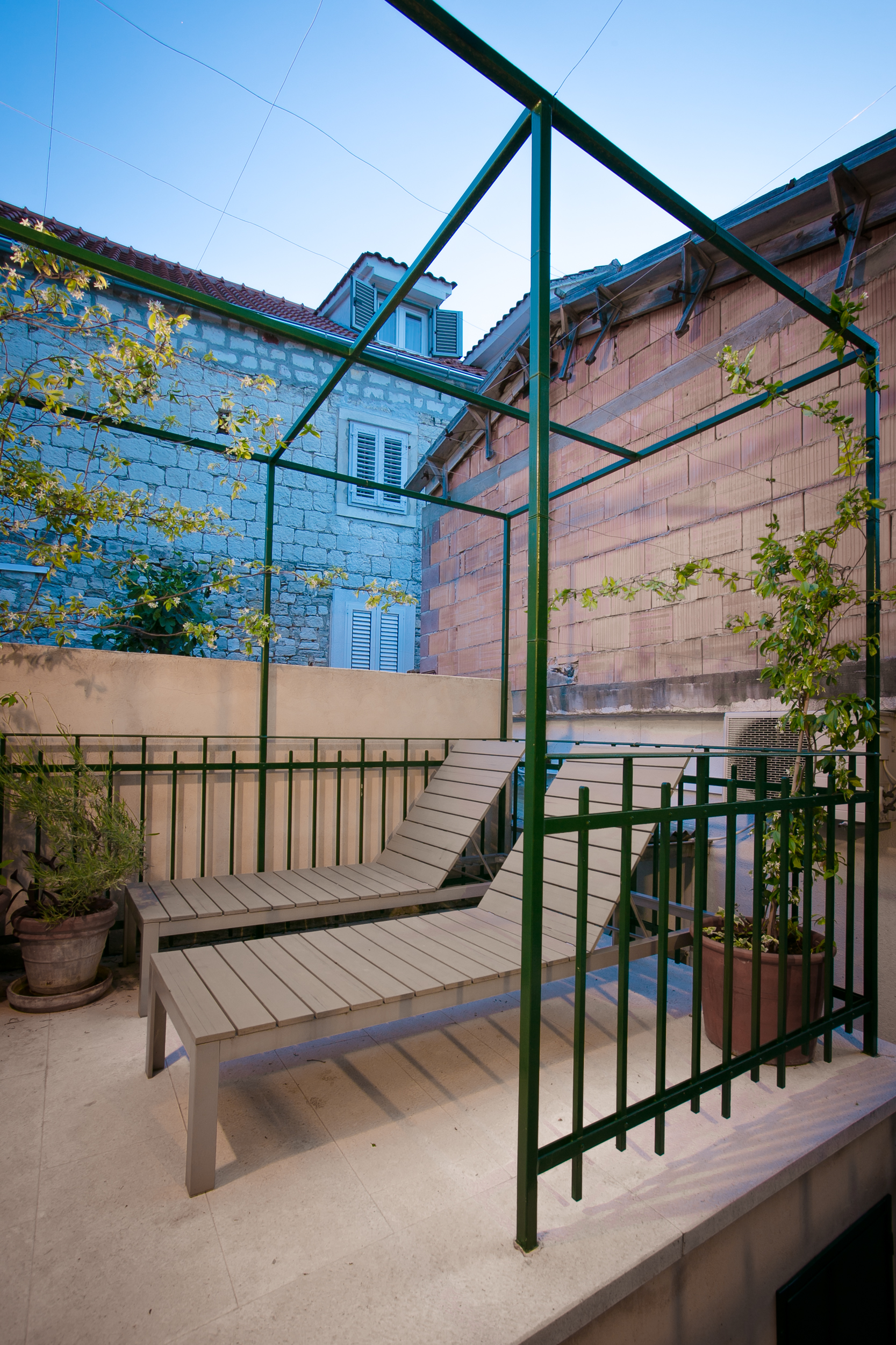 Divota Apartment Hotel 52/80