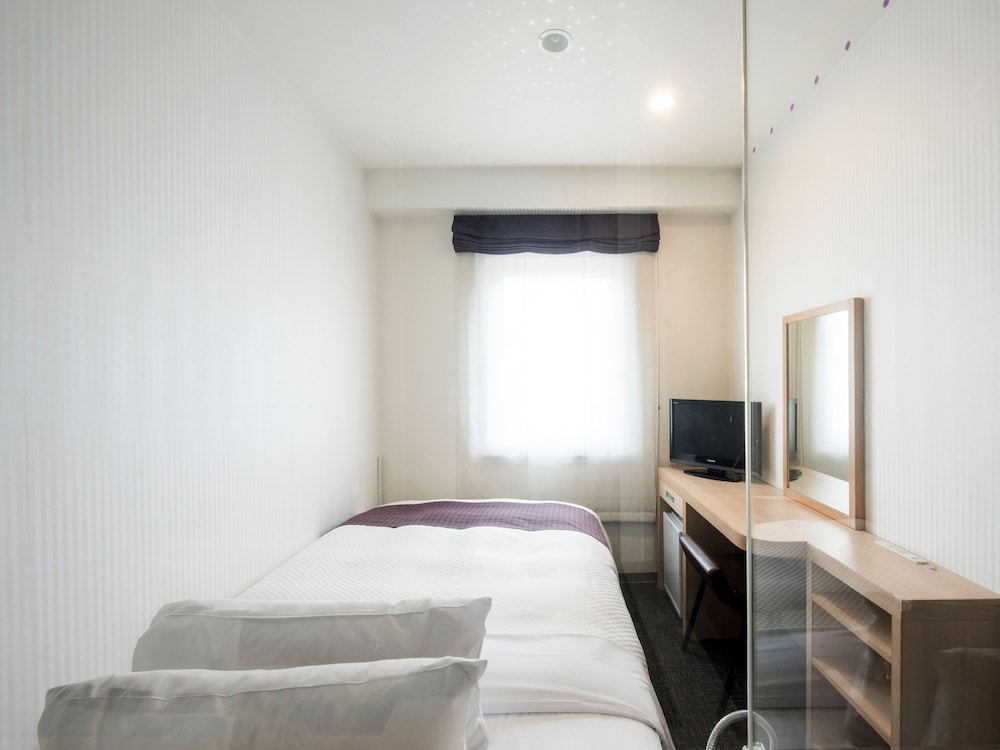 Nagasaki Bus Terminal Hotel 32/58