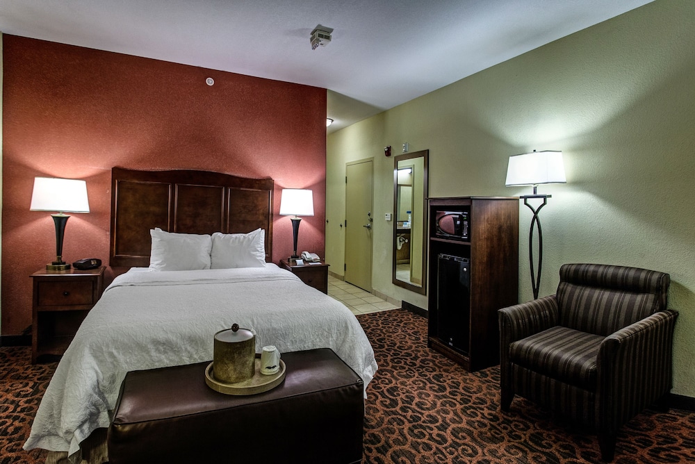 Hampton Inn Junction City Kansas 20/39