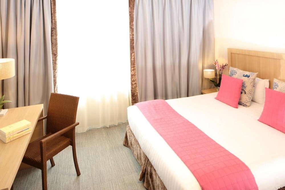Hotel Le Trinite 12/50