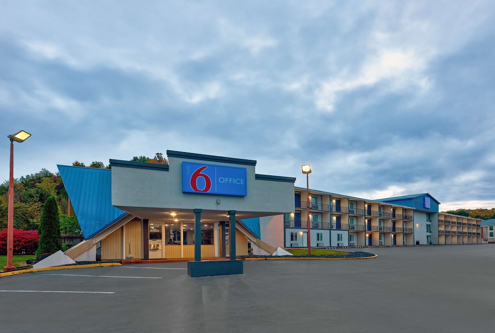 Motel6 Corbin, KY 40/43