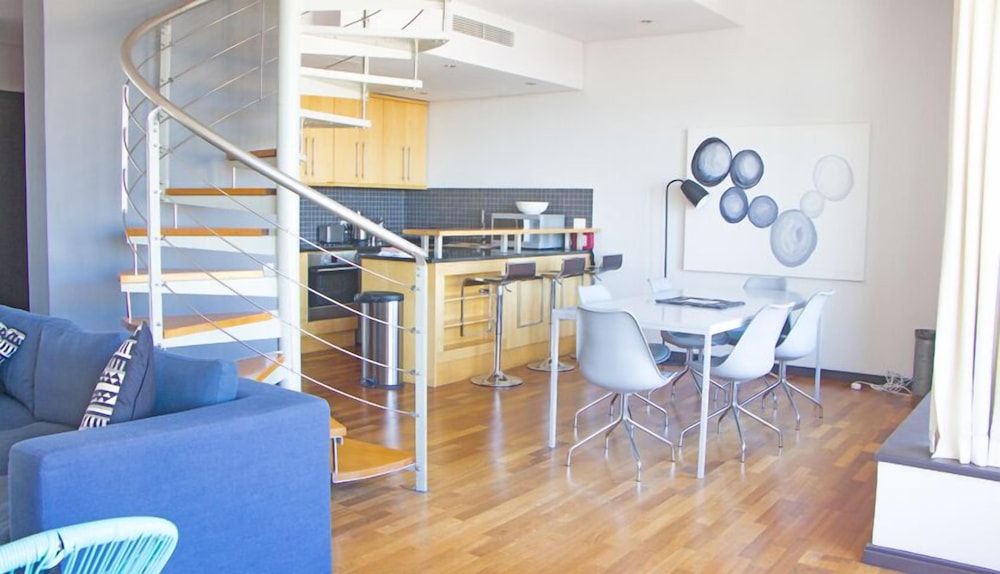 ITC Hospitality Group Penthouse 2 Bedrooms Cartwright s Corner 21/38