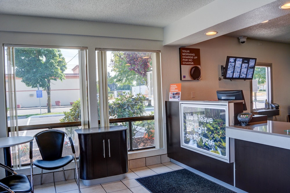 Motel6 Salem, OR 45/62