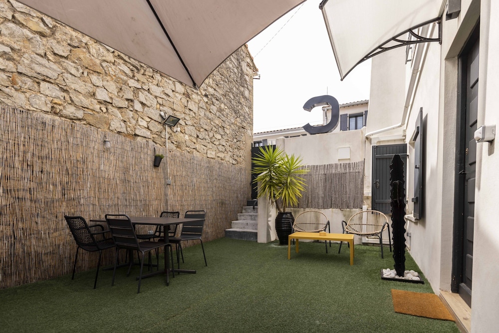 Le C Boutique Hôtel 68/75