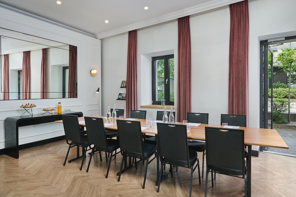 Hotel Tulip Residences Warsaw Targowa 35/44