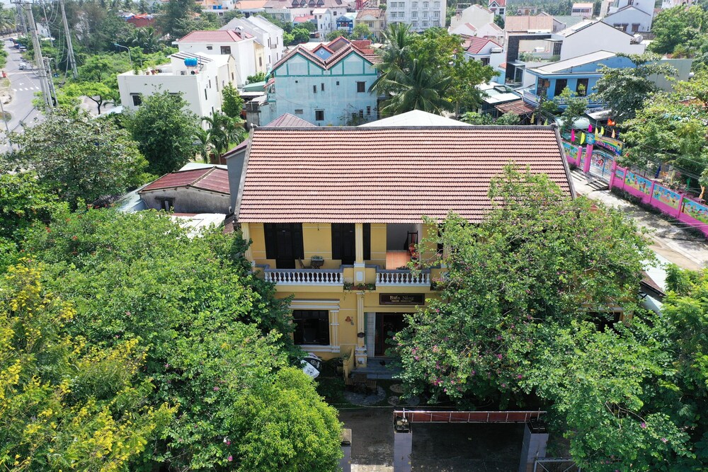Tammy Hostel 25/28