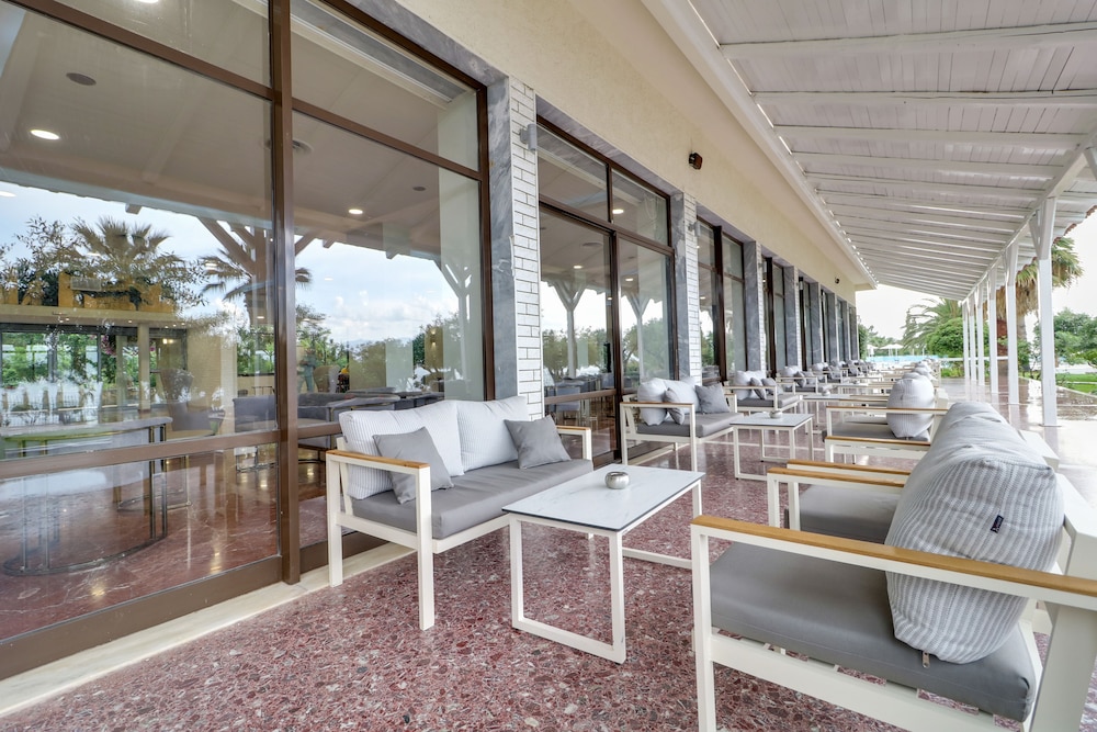 Calamos Beach Family Club Hotel By Anayia All Inclusive Resorts 41/68