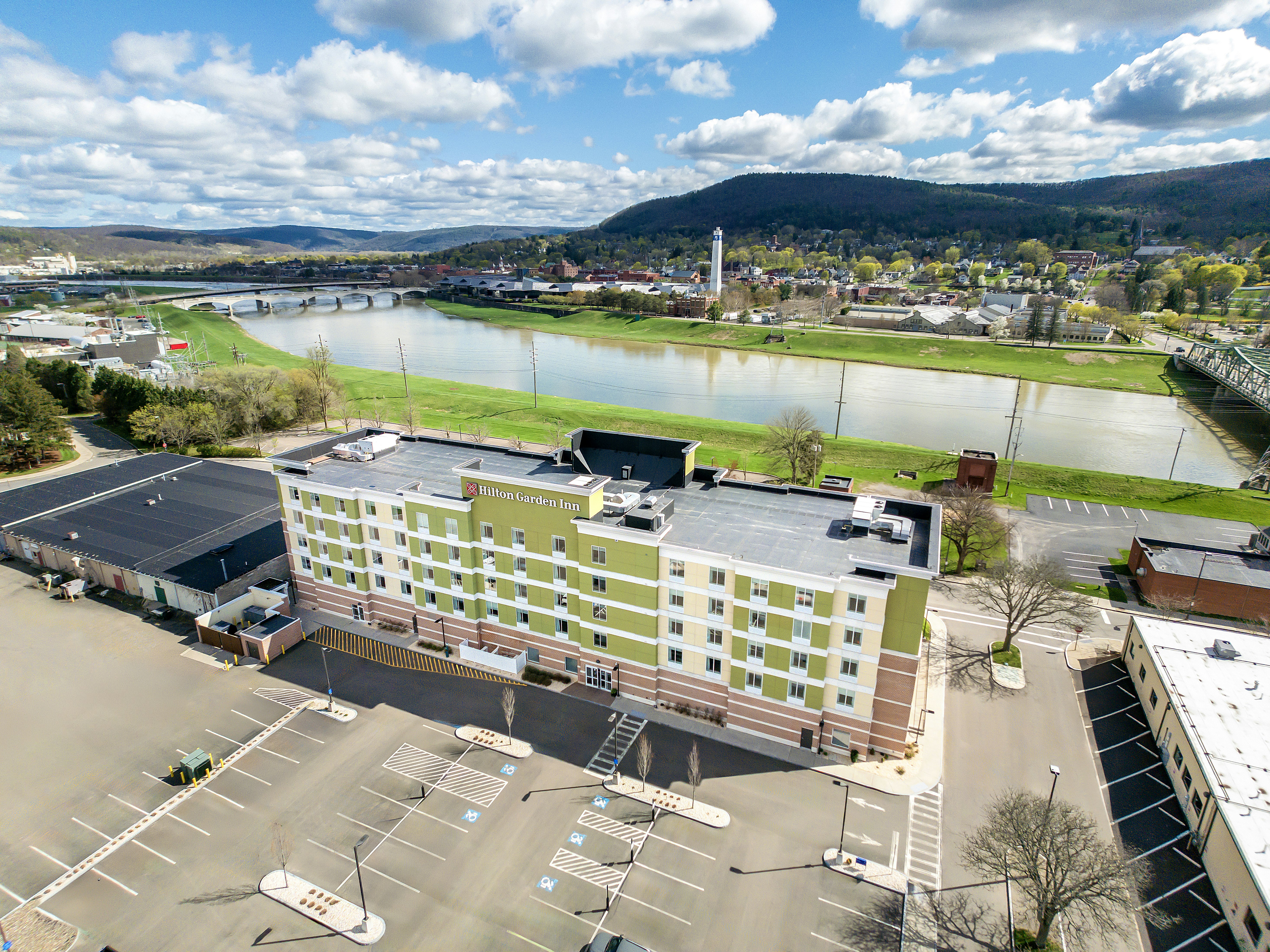 Hilton Garden Inn Corning Downtown in CORNING - NY