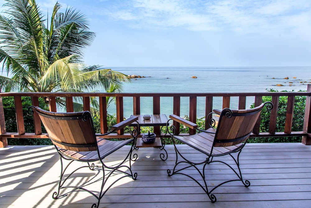 Zama Resort 58/68