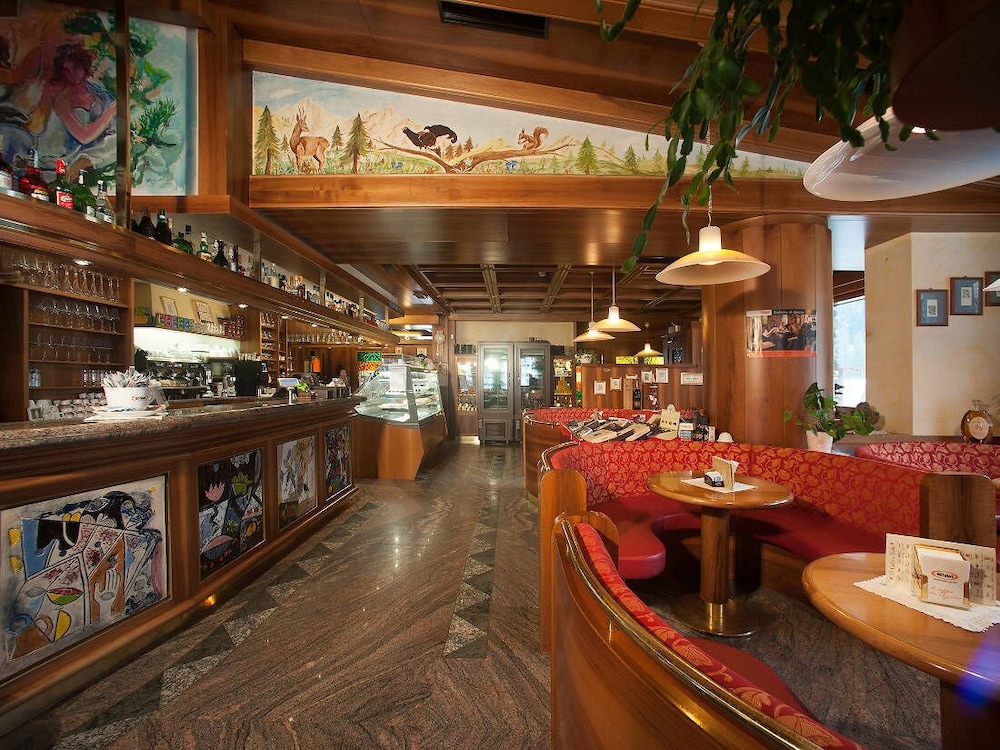 Hotel Stella Alpina 30/39