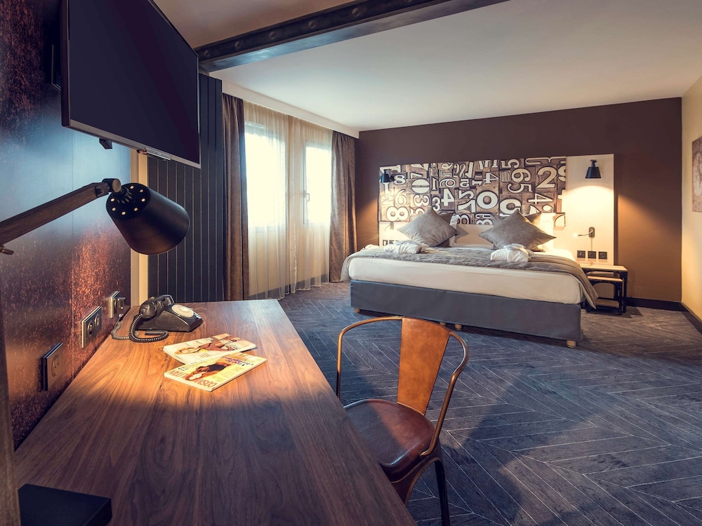 Mercure Rouen Champ de Mars 31/73