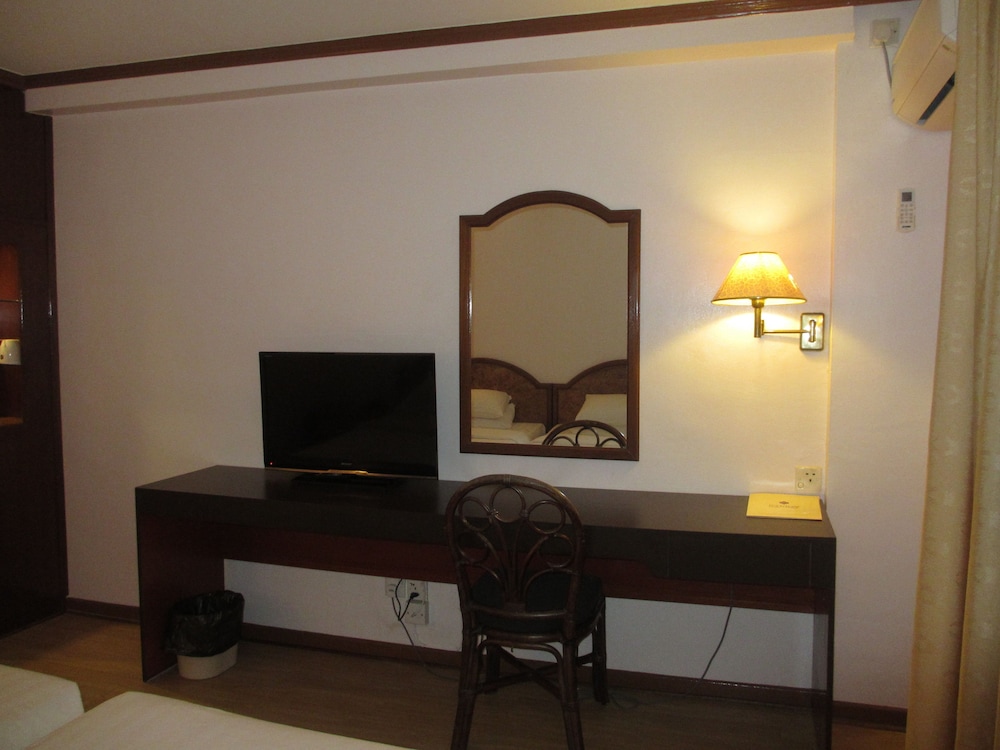 Sanbay Hotel 10/46