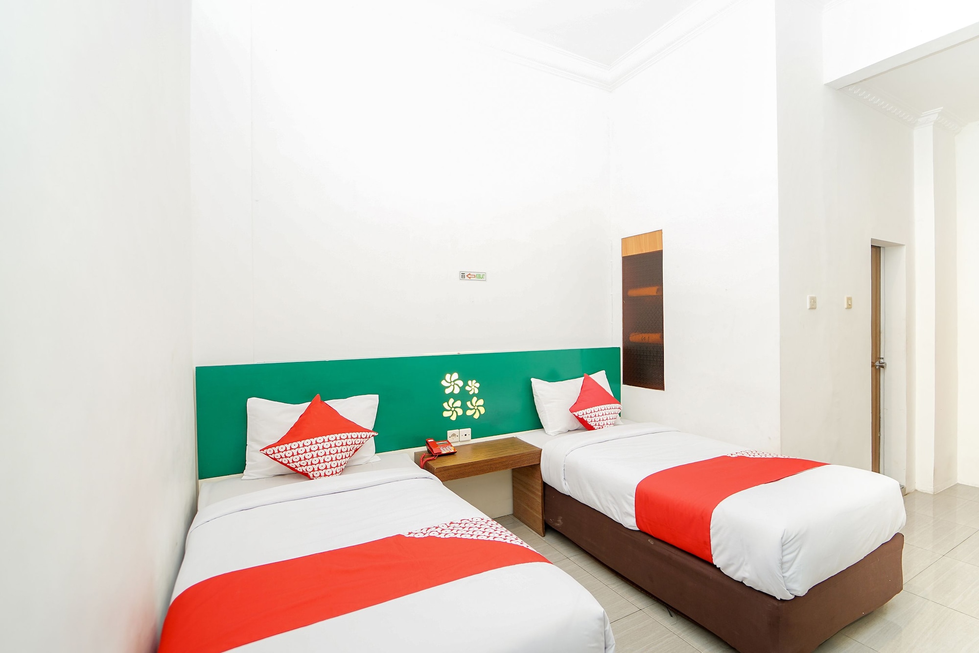 STANDARD, TWIN BEDS
