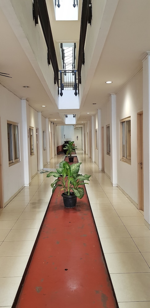 Hotel Dequr Jakarta Kota 18/32