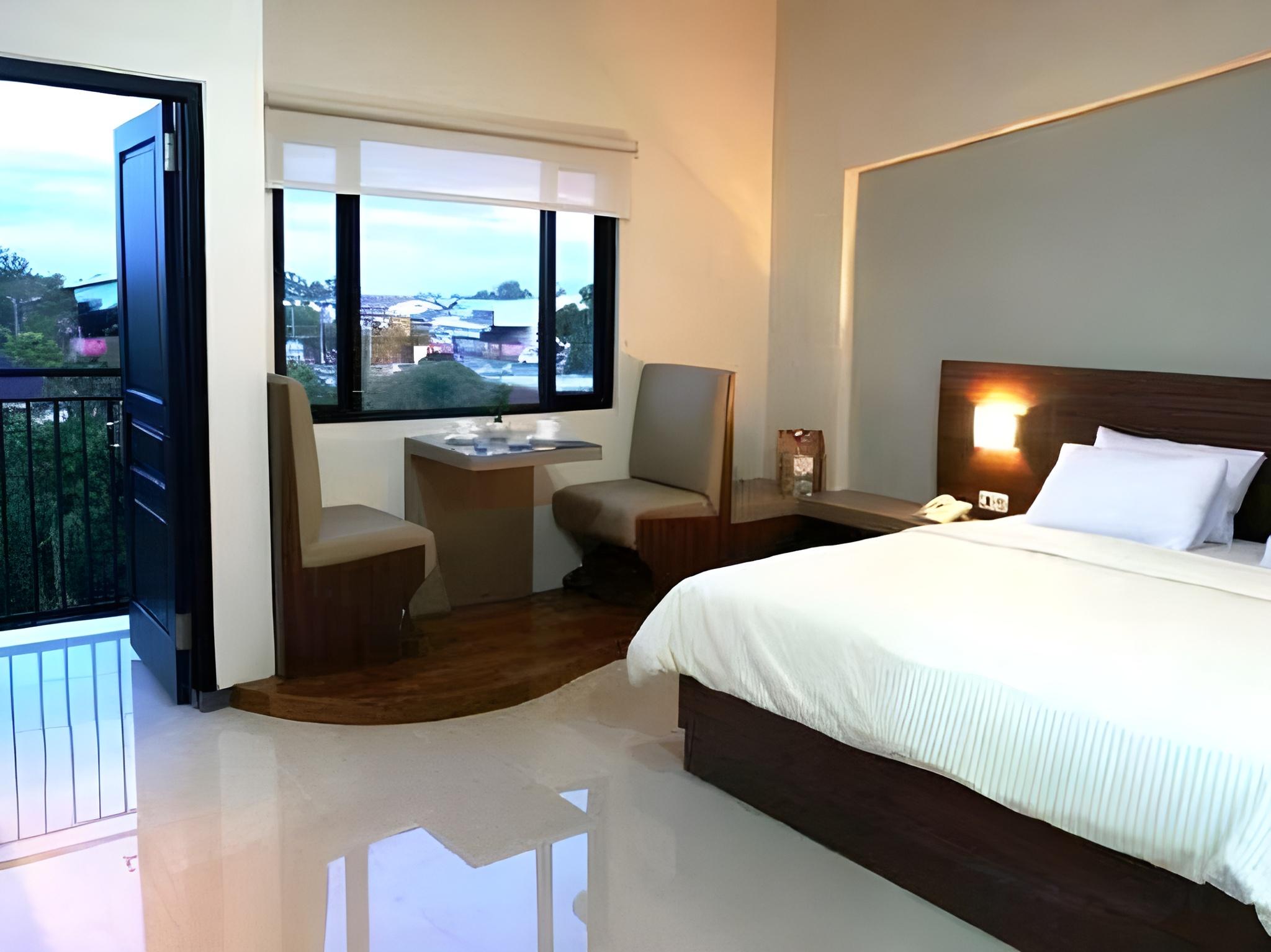 Business, Double Bed