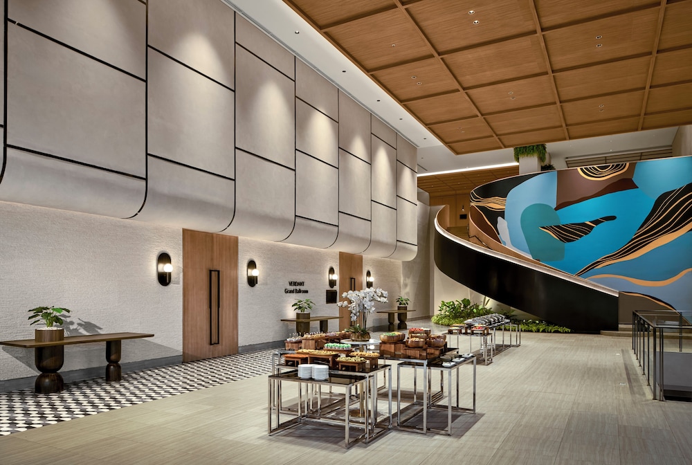 Artotel Living World Kota Wisata 6/55