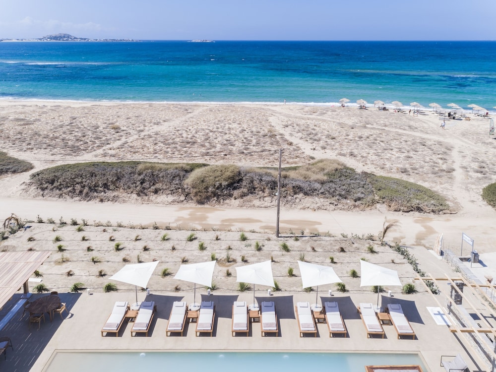 Ammothines Cycladic Suites 52/59