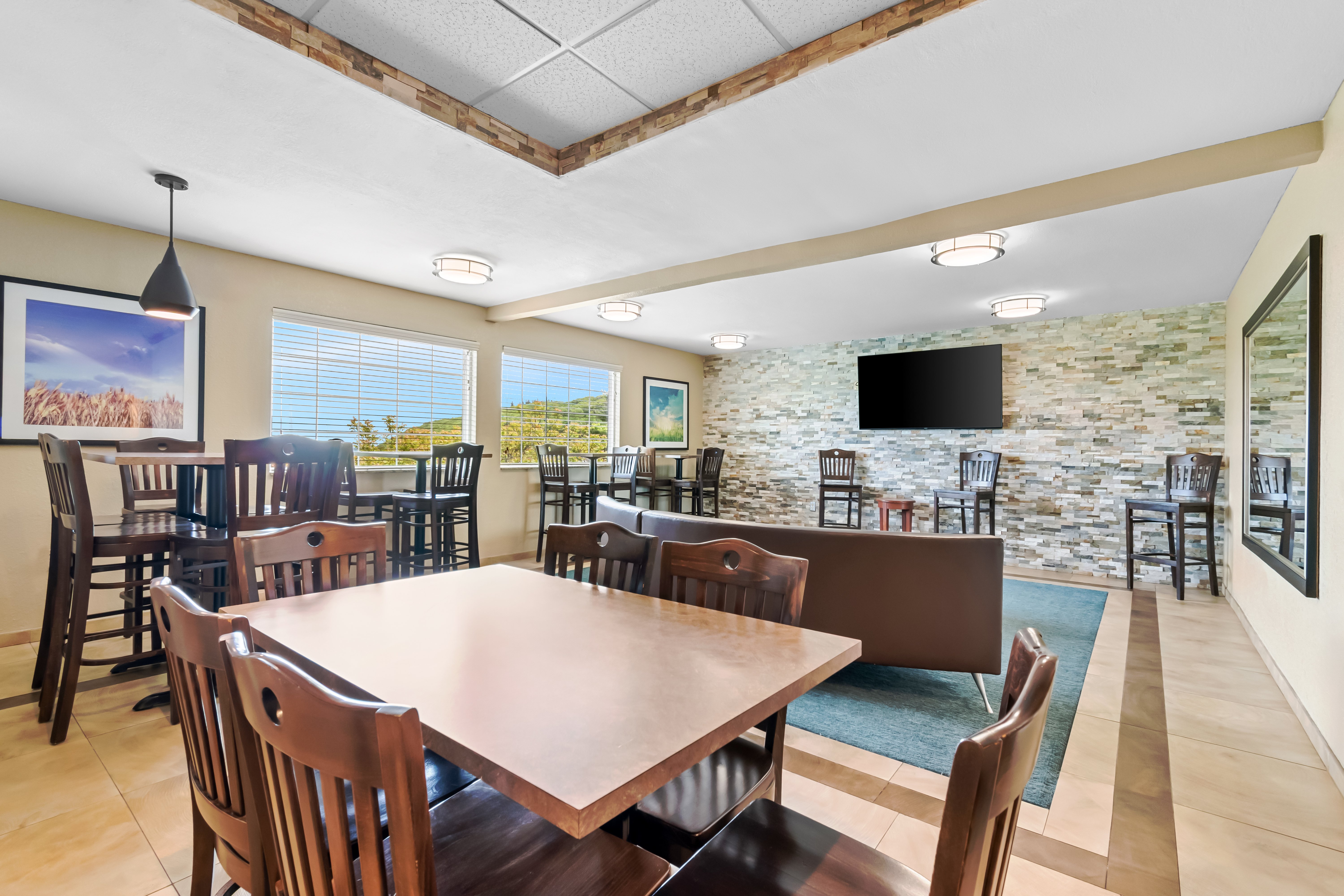 Candlewood Suites Hazleton 32/46